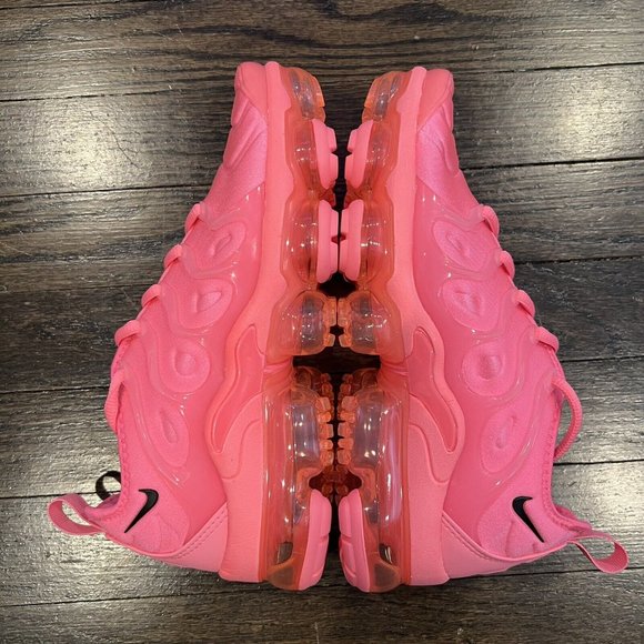 womens air vapormax plus sunset pulse